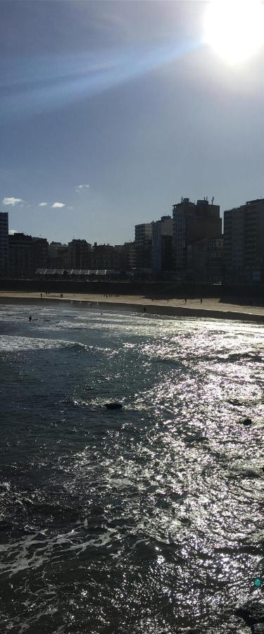 Alojamientos Muelle de Gijón Exterior foto